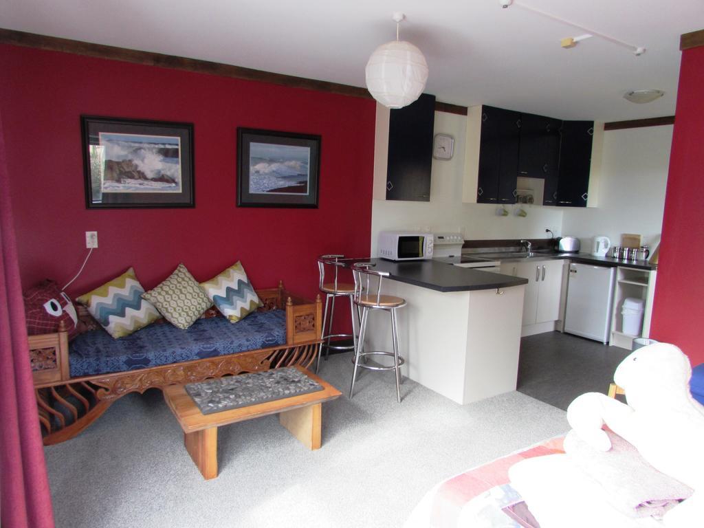 Birdsong Accommodation Hokitika Esterno foto