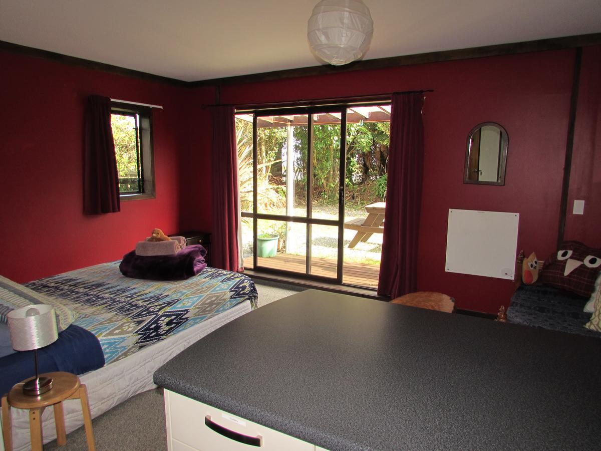 Birdsong Accommodation Hokitika Esterno foto